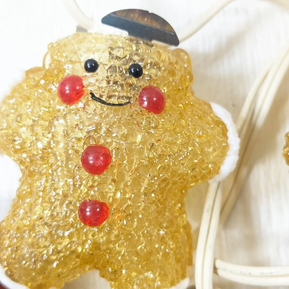 Vintage Gingerbread‎ men cookies string Lights Christmas bowtie caps 6 ft decor
